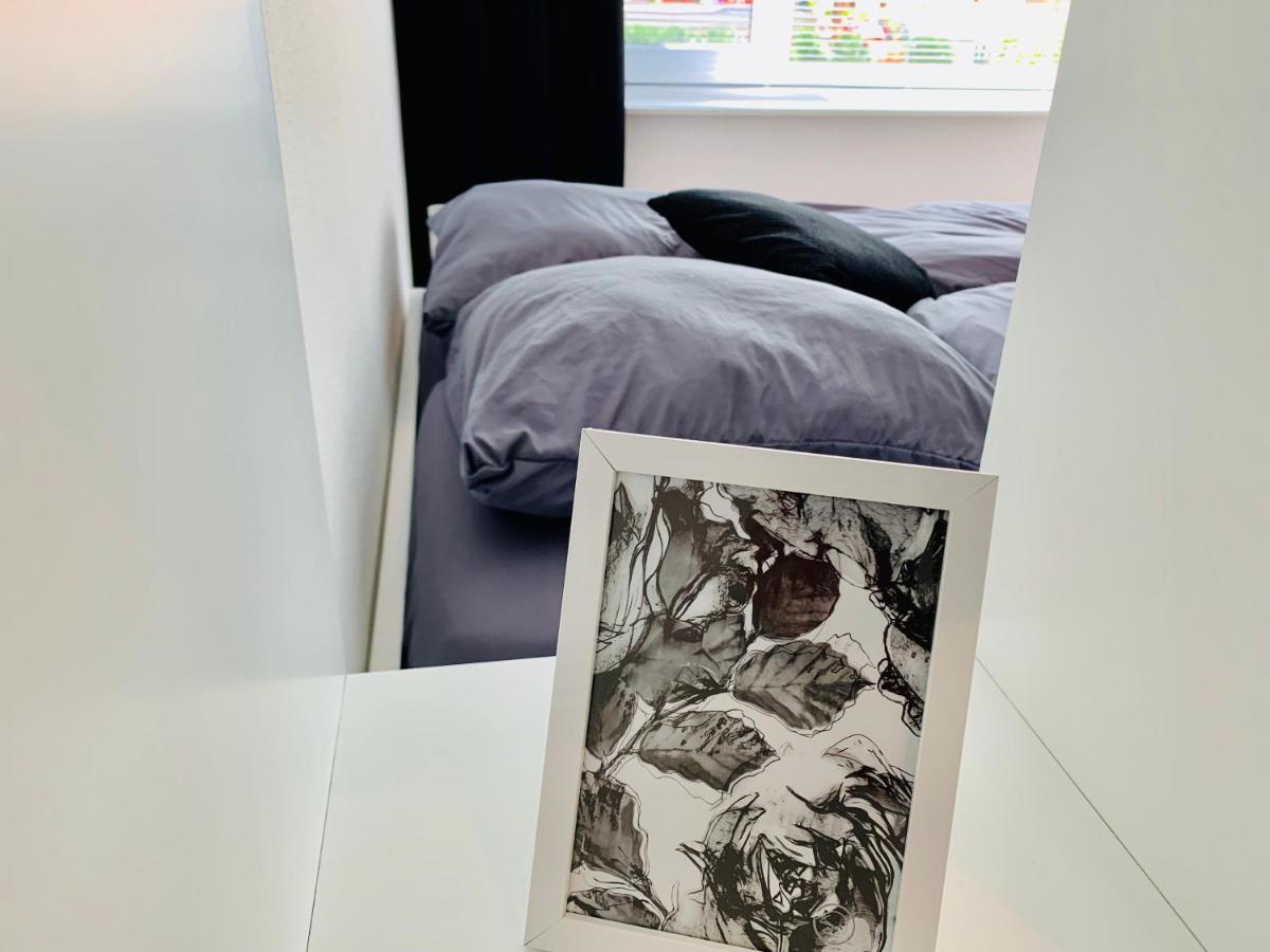 Moderner Bungalow, 20 Minuten Bis Hannover City, 24H Check-In Garbsen Eksteriør billede