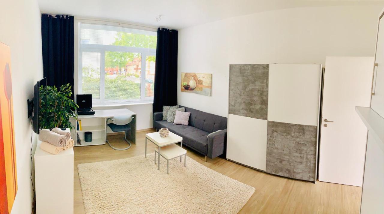 Moderner Bungalow, 20 Minuten Bis Hannover City, 24H Check-In Lejlighed Garbsen Eksteriør billede